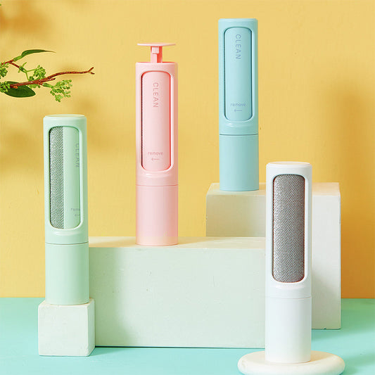 Portable Self-Cleaning Lint Brush